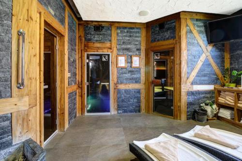 Bilik mandi di Vysoké Tatry apartmán 310 Tatranská Lomnica - s balkónom - výhľad na Tatry