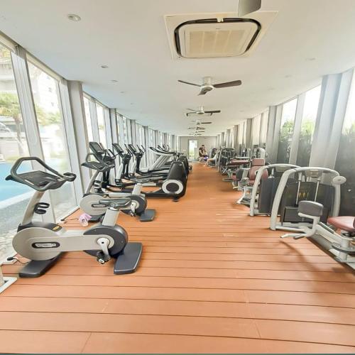 Fitness centrum a/nebo fitness zařízení v ubytování Vortex klcc by Elham