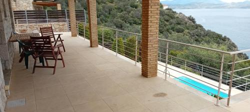 Foto Sea View House Kiveri 4