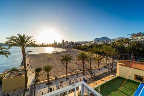 Apartamentos Brisas del Poniente