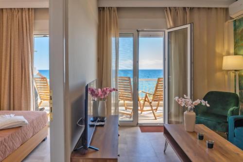 Waveside Exclusive by Infinity