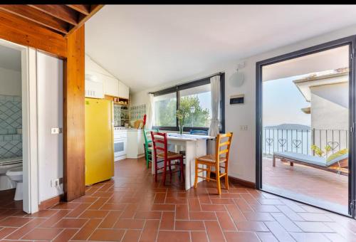 Dapur atau dapur kecil di Casa Gio&Robi con vista