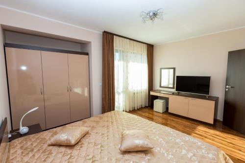 Кровать или кровати в номере Hotel Kristal