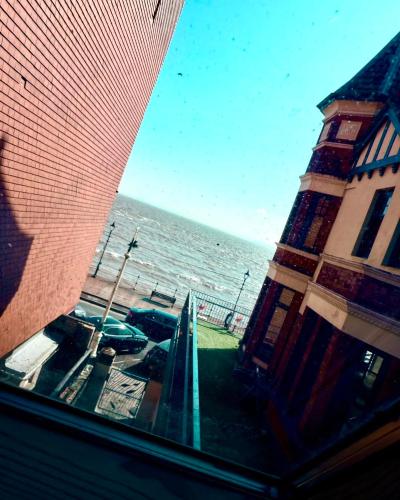 Seafront Cottage - The Nook photo 11