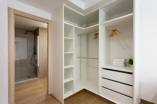 Et badeværelse på Esencia Marina la Najarra