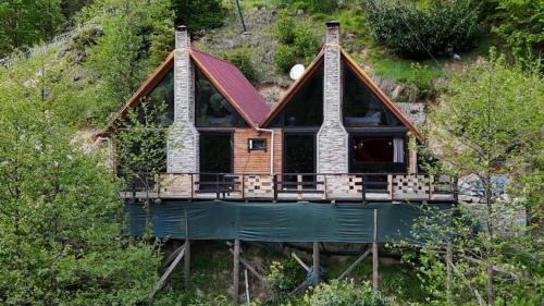 Φυσικό τοπίο κοντά σε αυτό το καταφύγιο