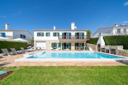 Stunning Spacious Family Villa in the Algarve