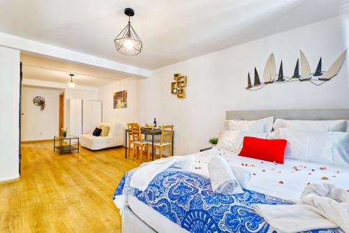 Central and amazing flat
