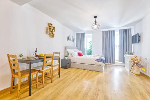 Central and amazing flat