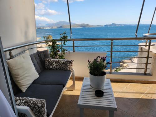SANDRA'S SEASIDE Luxury Apartments Saranda