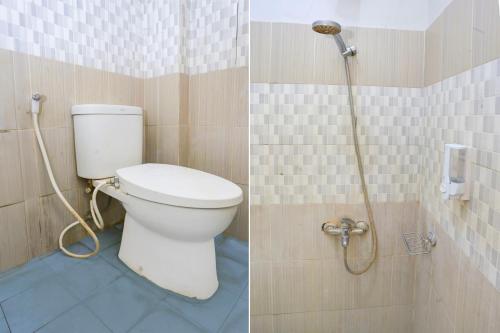 Ένα μπάνιο στο Hotel Tangerang Near Garuda Training Center 6 Hour Stay