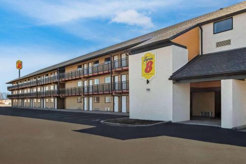 Fotografie z fotogalerie ubytování Super 8 by Wyndham Vandalia/Dayton International Airport v destinaci Vandalia