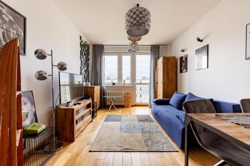 Park Reagana Modern Apartment by BookingHost