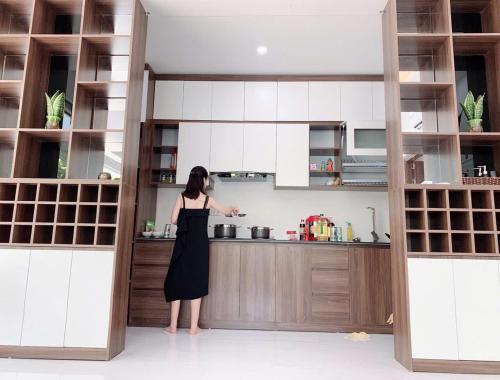 Kuchyň nebo kuchyňský kout v ubytování Villa FLC Sầm Sơn BT31-25