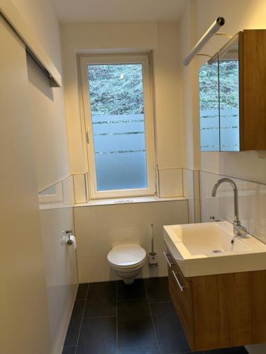 Ένα μπάνιο στο LIV-IN Lounge Monschau Ferienwohnung