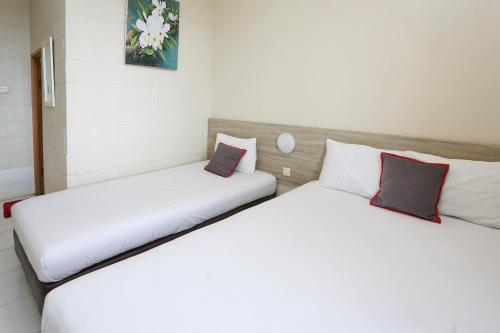 Postel nebo postele na pokoji v ubytování Hotel Villa Bunga Bunga 6 Hour Stay