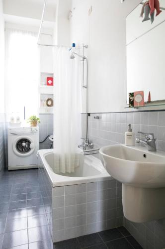 Lovely Sempione Apartment photo 4
