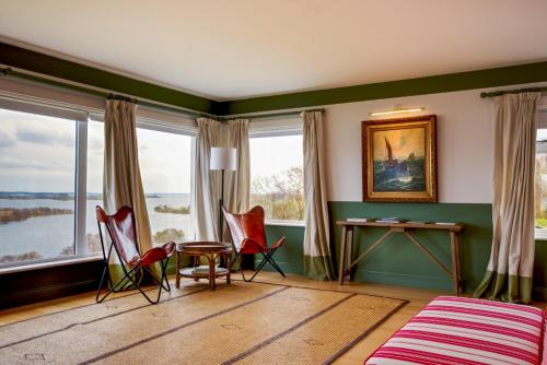 Vue sur la rivière ou le fleuve situé(e) à proximité de l'hôtel