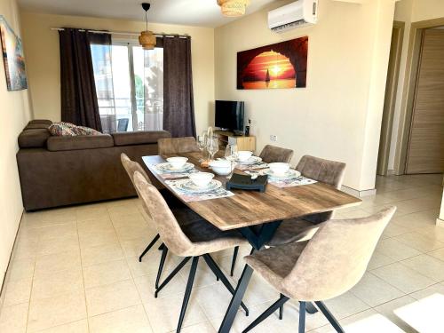 Nissi 3 E8 Pool View Apt