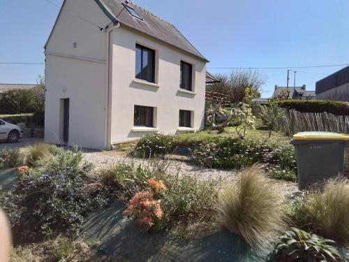 Jolie petite maison à 7 min à pied de la plage pour 6 pers