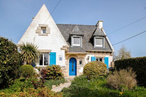 Maison pour 8 avec piscine - 800m de la plage