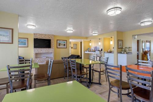 Gallery image of Quality Inn Carolina Oceanfront in Kill Devil Hills