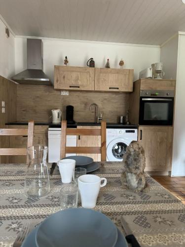 Le refuge de la Marmotte, Chalets du Bayle