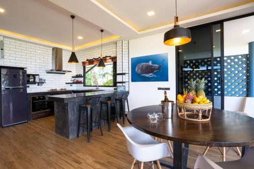 Dapur atau dapur kecil di Villa Lila