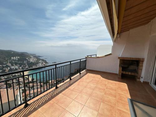 Impresionantes vistas del mar en Roses, Canyelles AV-37