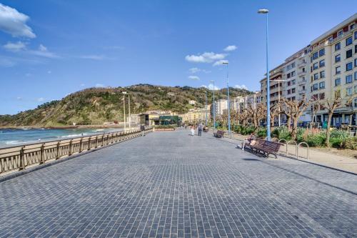 Gros Beach Heaven -Prime Location