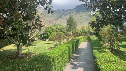 Φωτογραφία από το άλμπουμ του Family Beach Swimming Pool Villa Luanit σε Tragjas