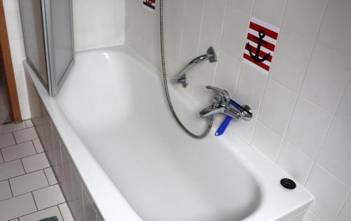 Koupelna v ubytování Ferienhaus DünenRose