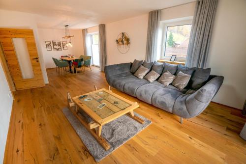 Posezení v ubytování Bergzauber Appartements