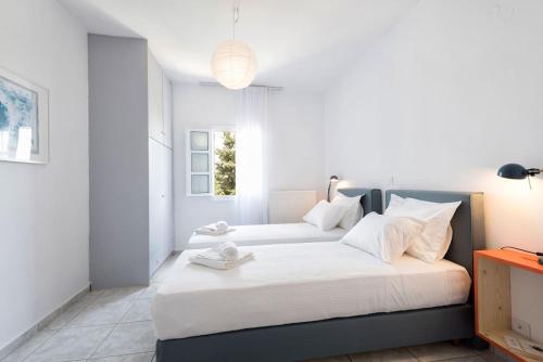 Menta II in Naousa with free parking Paros
