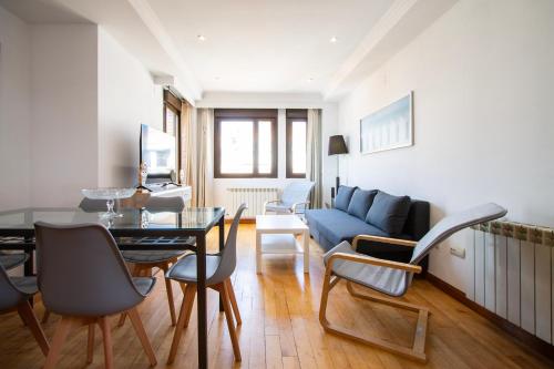 Apartamentos Adelfas