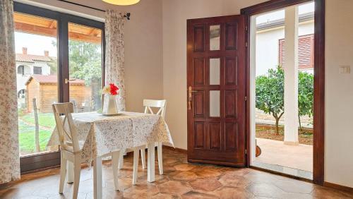 Marinela Studio House