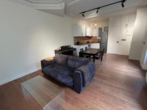 GoodGuest-Cozy and Quiet Batignolles Bail Mobilité