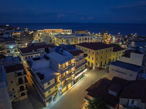 Bella Vista Building B - 100m from Solomos Square, by ZanteWize