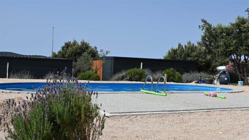 Mobile home Maris with shared pool and sea view