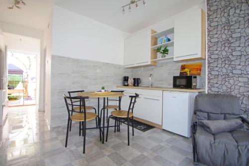 Holiday apartment Marija near Pula center