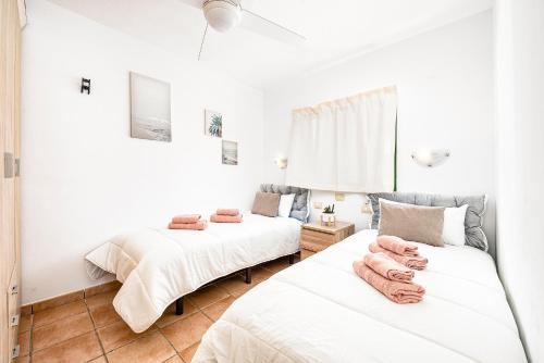 Las Olas Apartments