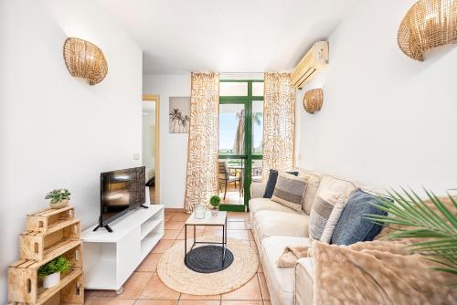 Las Olas Apartments