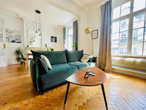 Le 52 - Appartement haut de gamme plein centre Lille - parking