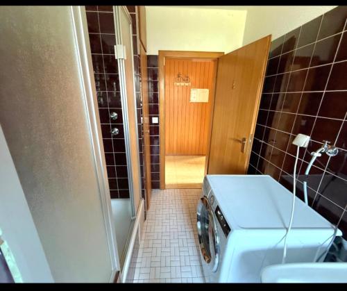 Ένα μπάνιο στο Ferienwohnung- Helena