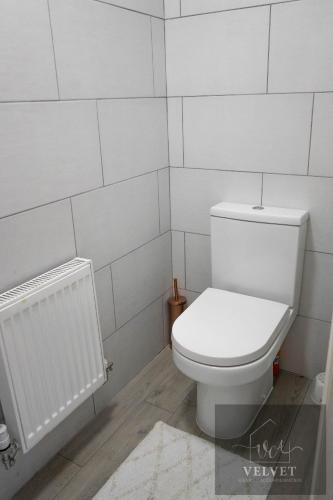 Bagno di 1 Bed House , Free WiFi,Free Parking,Leasure,Business