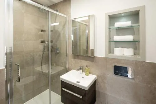 Wembley Stadium Apartments by Sleepy Lodge London photo 57