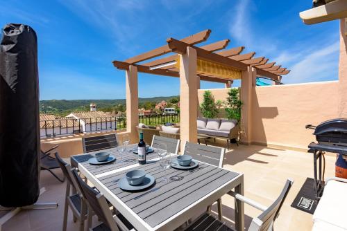 2247-Duplex Penthouse 3 bedrooms with 2 terraces