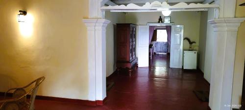 Φωτογραφία από το άλμπουμ του Top of the Hill Guesthouse σε Weligama