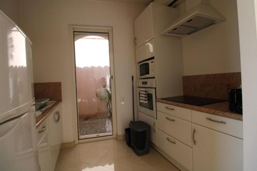 Photo de la galerie de l'établissement Providence, à Carry-le-Rouet