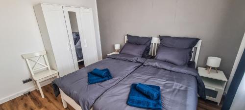 Postel nebo postele na pokoji v ubytování Apartment Hannover - Langenhagen center 2